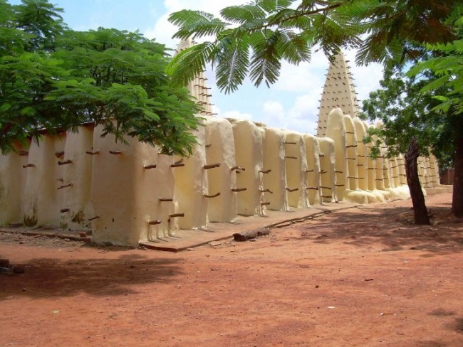 La moschea di Bobo Dioulasso