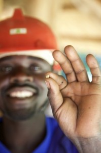 Oro «equo e solidale» in Uganda © Fairtrade Foundation