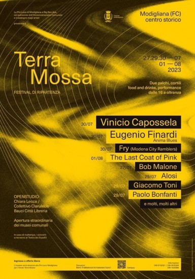 Terra Mossa descrive bene quello che è accaduto nel mese di maggio, la devastazione lasciata nel territorio di Modigliana dalle piogge torrenziali, con frane e cedimenti che hanno, ovunque, mosso la Terra. Terra scesa dalle colline, portata dalla piena del fiume che ha invaso case e laboratori, terra ai lati delle strade e accatastata nei piazzali. Ma anche Terra accogliente: un legame forte col proprio territorio che, attraverso questa rassegna musicale, vogliamo ricostruire...