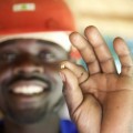 Oro «equo e solidale» in Uganda © Fairtrade Foundation Oro «equo e solidale» in Uganda © Fairtrade Foundation